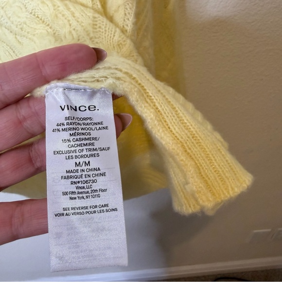 Vince Cable Knit Wool Cashmere Pullover Sweater Butter Yellow Womens Size M - Picture 8 of 9